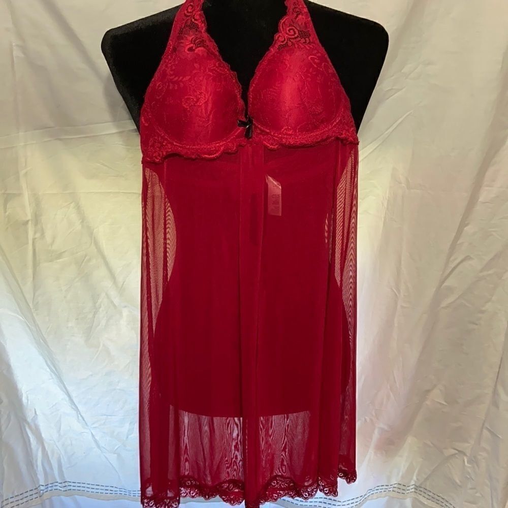 NWOT Marilyn Monroe red intimate size small